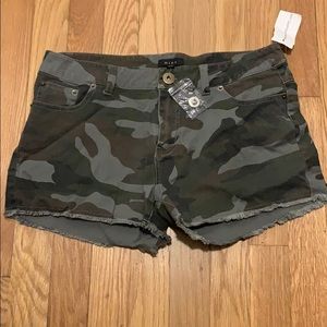 Brand New Army Shorts